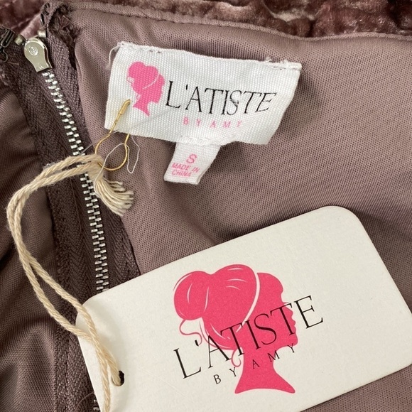 L’ Atiste Lavender Crushed Velvet Off the Shoulder Midi Dress size small summer - Picture 13 of 14